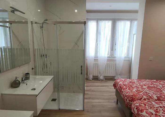 בית אירוח Guggenheim Center בילבאו