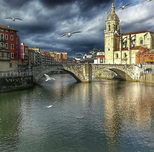 Homestay Guggenheim Center Bilbao